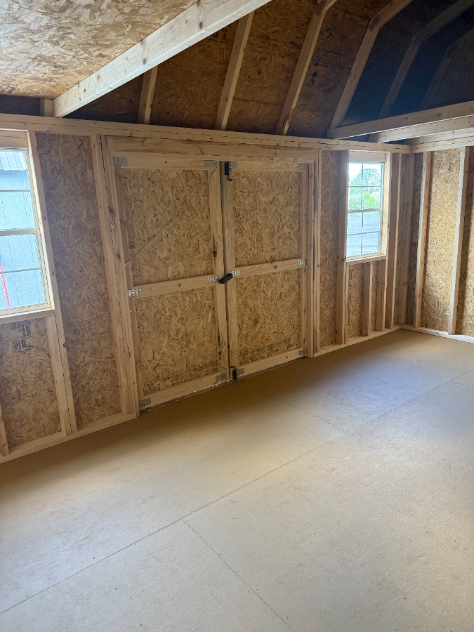 Lofted Barn - 10x16 image 5